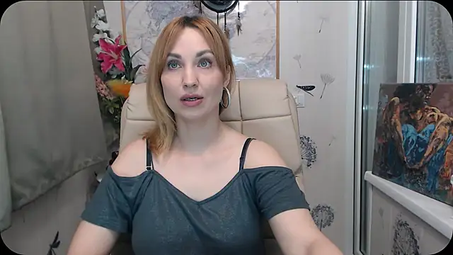 KatrinAlluring online show from 04-11-26, 05:12