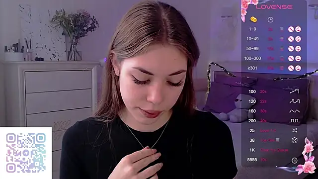 Snapshot of Leila_Vanilla chatting on 11-30-25, 02:26 Leila Vanilla online show from 11-30-25, 02:26