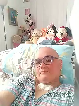 Snapshot of Yarry40 chatting on 01-18-26, 04:22 Yarry40 online show from 01-18-26, 04:22