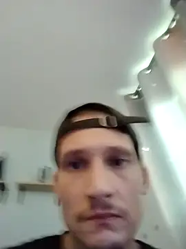 Snapshot of alexxfcuk chatting on 09-11-25, 07:47 alexxfcuk online show from 09-11-25, 07:47