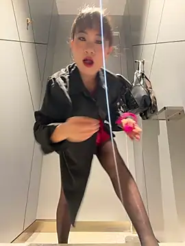 wemroudeyu online show from 04-02-26, 12:25