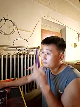 Snapshot of Fengbaby-555 chatting on 09-12-25, 10:04 Fengbaby-555 online show from 09-12-25, 10:04