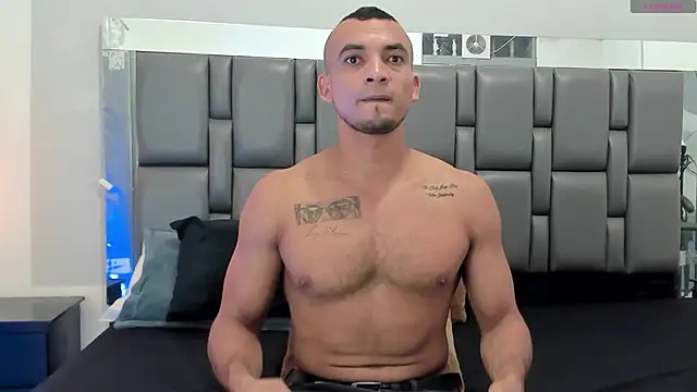 johan miller0 online show from 09-23-25, 12:46