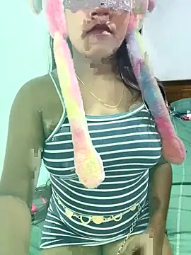 Snapshot of vinushi chatting on 10-01-25, 09:04 vinushi online show from 10-01-25, 09:04