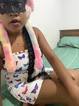 Snapshot of vinushi chatting on 10-02-25, 03:30 vinushi online show from 10-02-25, 03:30