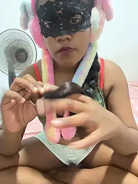 Snapshot of vinushi chatting on 10-05-25, 04:16 vinushi online show from 10-05-25, 04:16