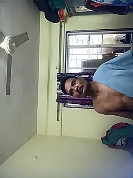 Snapshot of 8133vaibhavh chatting on 09-15-25, 02:44 8133vaibhavh online show from 09-15-25, 02:44