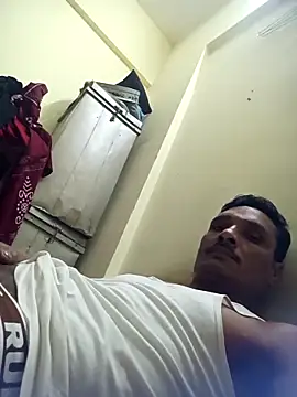 Snapshot of 8133vaibhavh chatting on 09-17-25, 02:30 8133vaibhavh online show from 09-17-25, 02:30