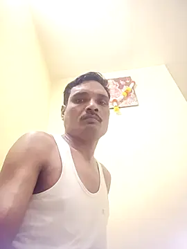 Snapshot of 8133vaibhavh chatting on 09-28-25, 03:50 8133vaibhavh online show from 09-28-25, 03:50