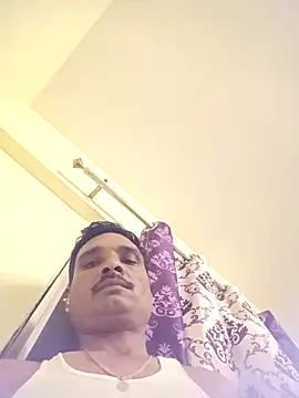 Snapshot of 8133vaibhavh chatting on 10-04-25, 02:15 8133vaibhavh online show from 10-04-25, 02:15