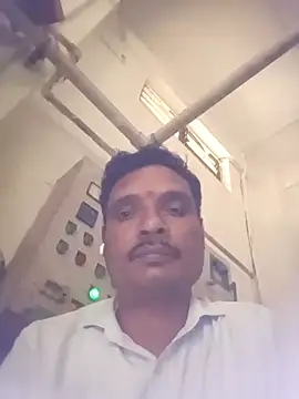 Snapshot of 8133vaibhavh chatting on 10-08-25, 11:08 8133vaibhavh online show from 10-08-25, 11:08