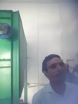 Snapshot of 8133vaibhavh chatting on 11-30-25, 11:36 8133vaibhavh online show from 11-30-25, 11:36