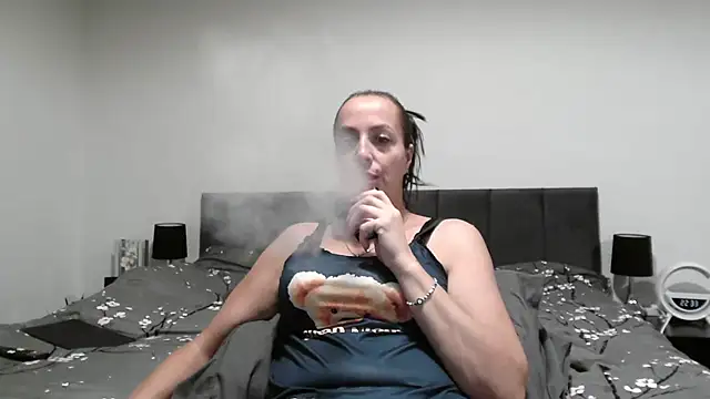 ShawtLana online show from 10-25-25, 09:31