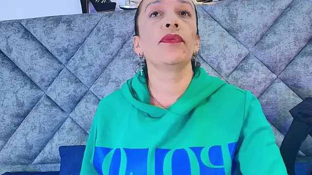 Shantey Laurent online show from 11-21-25, 12:26