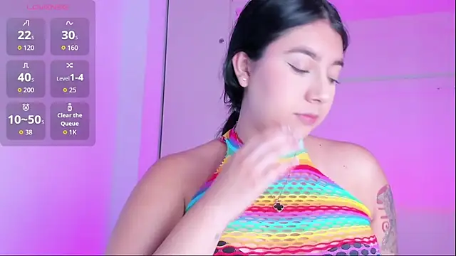 BrianaTaylorr online show from 10-24-25, 08:05