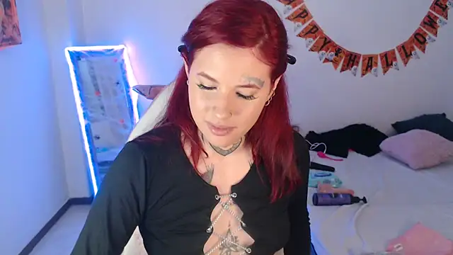 Maddy Vicius19 online show from 10-30-25, 08:31