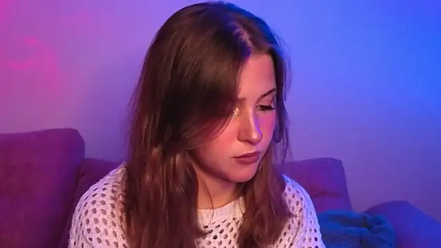 Snapshot of LoveSeekins chatting on 10-06-25, 07:22 LoveSeekins online show from 10-06-25, 07:22