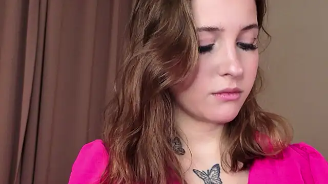 Snapshot of LoveSeekins chatting on 03-03-26, 07:09 LoveSeekins online show from 03-03-26, 07:09