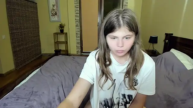 Lilly Jess online show from 09-22-25, 06:54