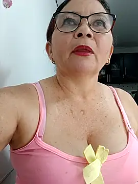 Snapshot of marfil_milf chatting on 09-22-25, 02:19 marfil milf online show from 09-22-25, 02:19
