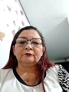 Snapshot of marfil_milf chatting on 10-25-25, 02:24 marfil milf online show from 10-25-25, 02:24