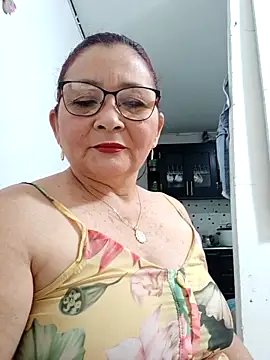 Snapshot of marfil_milf chatting on 11-22-25, 03:11 marfil milf online show from 11-22-25, 03:11