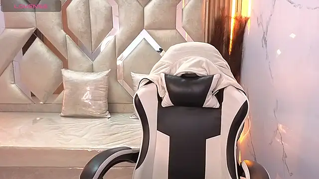 antonela tp online show from 11-24-25, 12:38