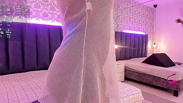 Snapshot of NalahCampbell chatting on 11-17-25, 07:52 NalahCampbell online show from 11-17-25, 07:52