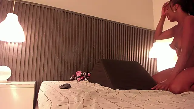 Snapshot of NalahCampbell chatting on 11-23-25, 08:25 NalahCampbell online show from 11-23-25, 08:25