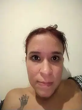 Snapshot of Teffy_Cute_ chatting on 09-18-25, 01:51 Teffy Cute  online show from 09-18-25, 01:51