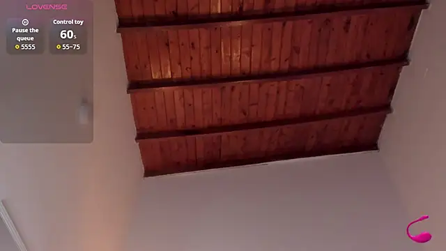 Snapshot of nicolehenna chatting on 10-08-25, 01:36 nicolehenna online show from 10-08-25, 01:36