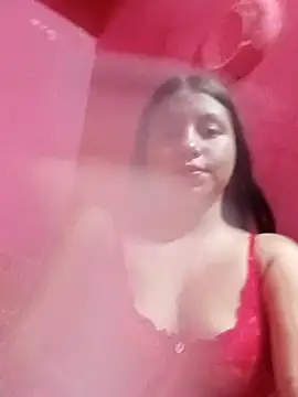 Shell Latina online show from 10-25-25, 01:57