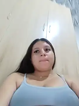 Shell Latina online show from 02-11-26, 06:35