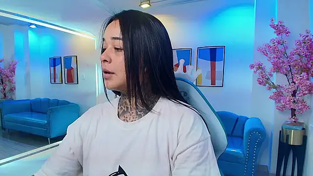 Black roseee online show from 03-18-26, 04:04