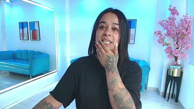 Black roseee online show from 03-24-26, 07:52