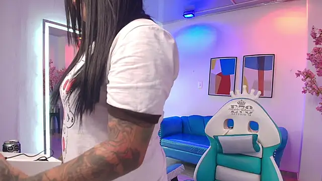Black roseee online show from 06-10-26, 03:39