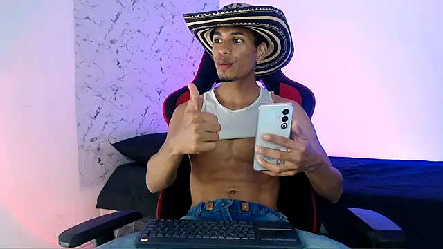 lorian vikel online show from 11-11-25, 09:04