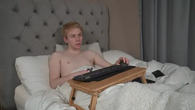 scottishtwink01 online show from 03-04-26, 02:17