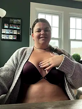 PlayWithBrittany online show from 10-29-25, 12:40