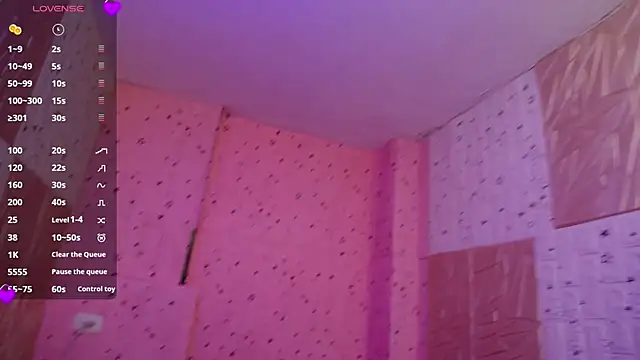 Snapshot of emmydurant chatting on 12-03-25, 07:23 emmydurant online show from 12-03-25, 07:23