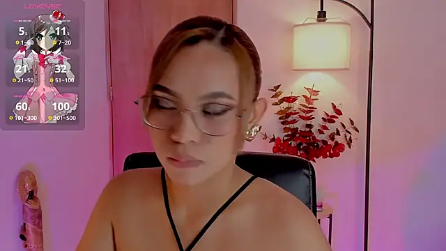 Snapshot of OxanaFedorova1- chatting on 09-15-25, 07:58 OxanaFedorova1- online show from 09-15-25, 07:58