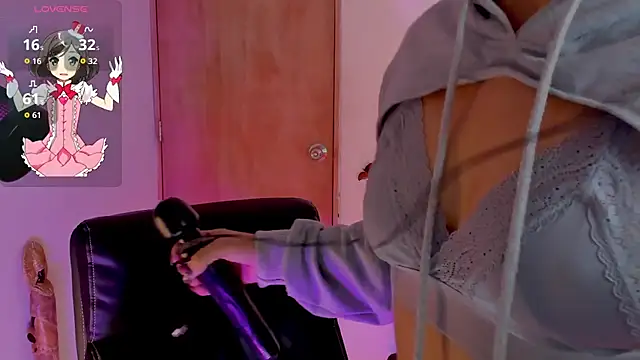 Snapshot of OxanaFedorova1- chatting on 10-12-25, 06:18 OxanaFedorova1- online show from 10-12-25, 06:18