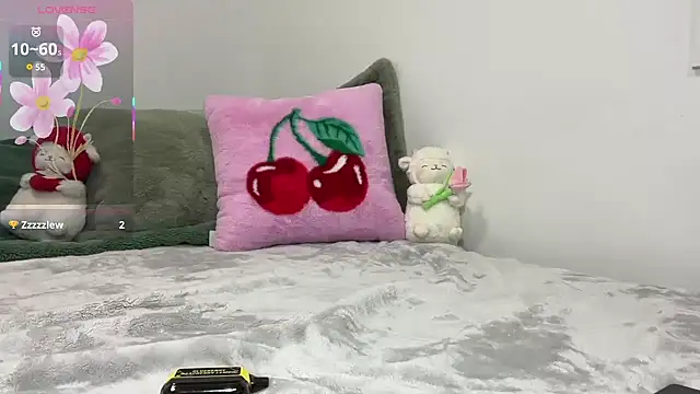 Snapshot of fleshxfairy chatting on 11-06-25, 02:45 fleshxfairy online show from 11-06-25, 02:45