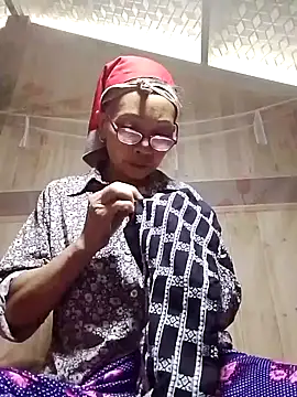 -Xuka-200 online show from 10-01-25, 02:28