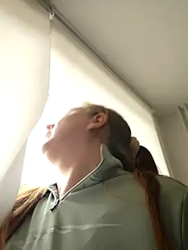 MazySunny online show from 11-25-25, 10:59