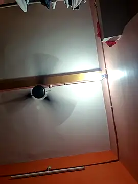 soniriyaa010101 online show from 10-25-25, 09:28