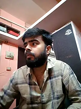 soniriyaa010101 online show from 12-16-25, 10:20