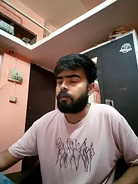 soniriyaa010101 online show from 03-11-26, 08:31