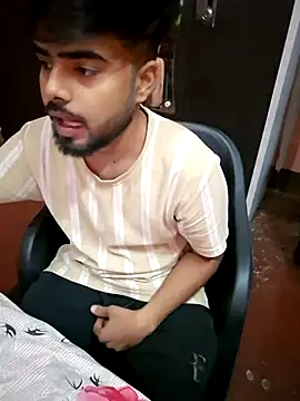 soniriyaa010101 online show from 04-22-26, 06:20