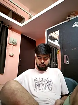 soniriyaa010101 online show from 04-24-26, 03:58